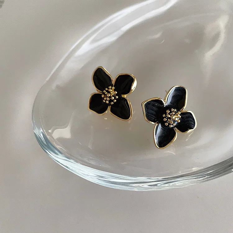 Sweet Flower Stud Earrings for Women – Vintage Romantic Jewelry