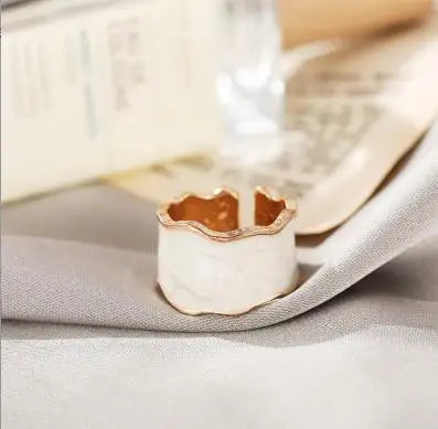 Vintage White Enamel Adjustable Geometric Open Ring – Women’s Fashion Jewelry