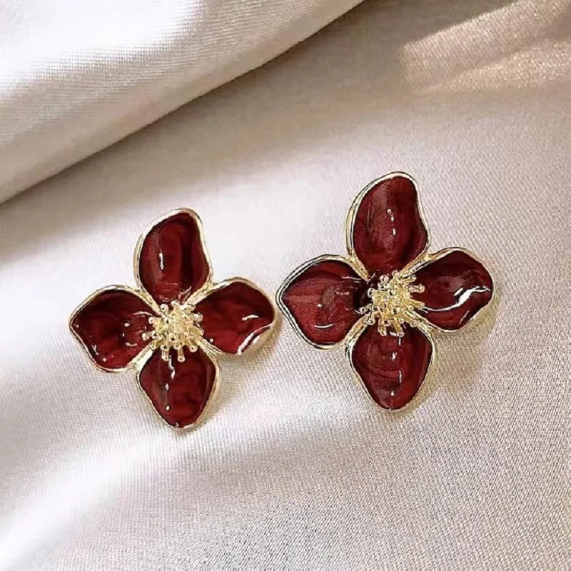 Sweet Flower Stud Earrings for Women – Vintage Romantic Jewelry