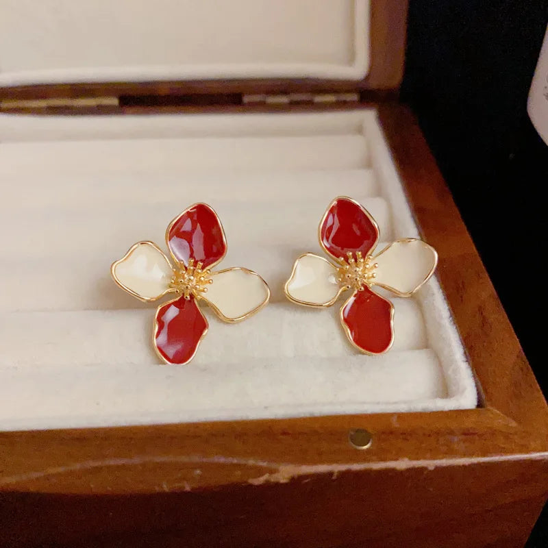 Sweet Flower Stud Earrings for Women – Vintage Romantic Jewelry
