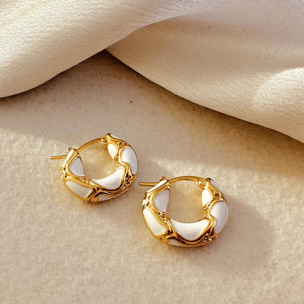 French Retro Enamel Leopard Print U-Shaped Earrings – Vintage Women’s Fashion Jewelry