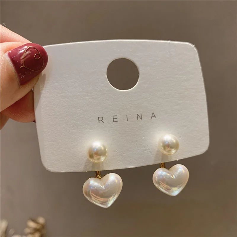 Imitation Pearl Heart Round Stud Earrings – Elegant Women’s Jewelry