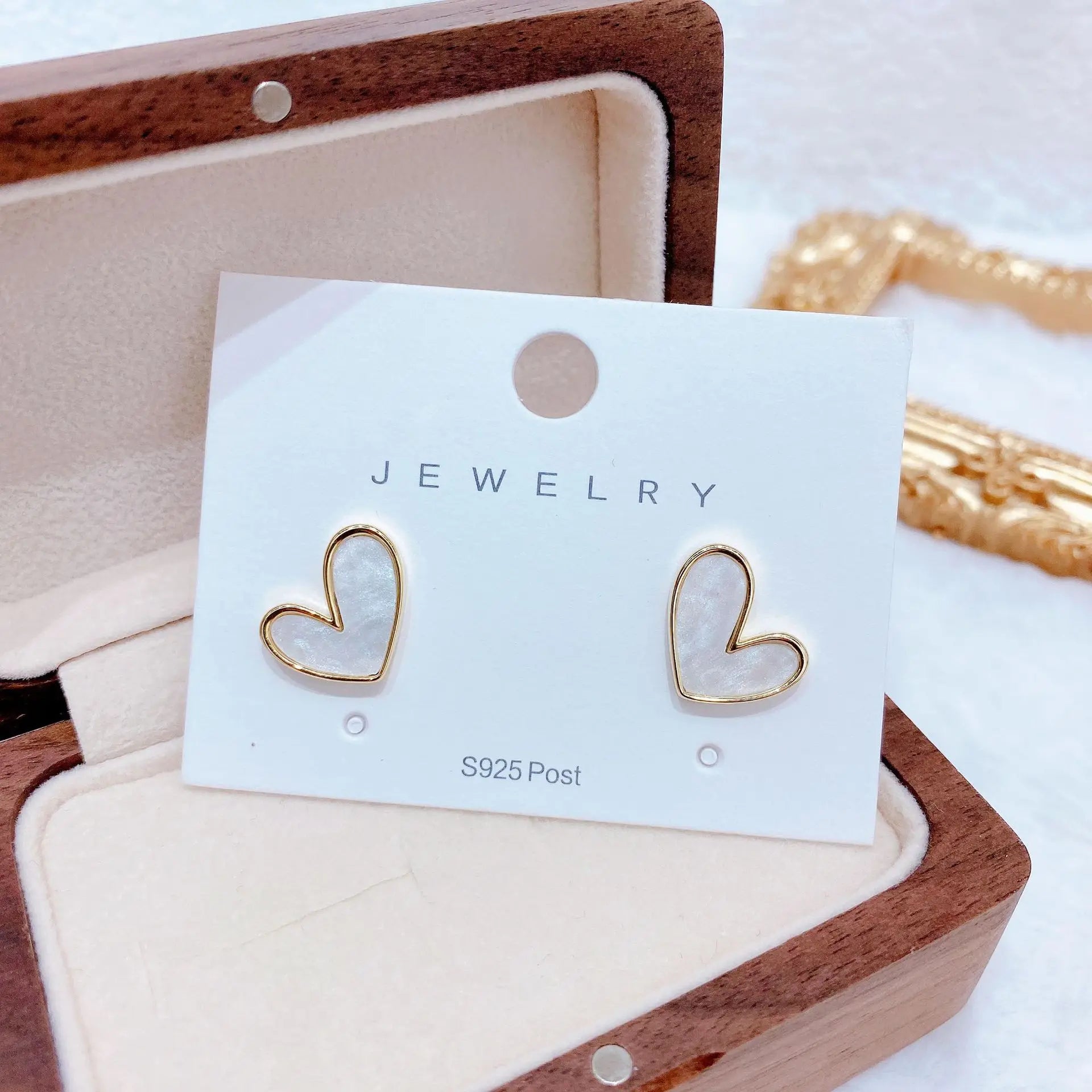 IFYOUOO Vintage Small Heart Earrings – Delicate Girly Jewelry Gift