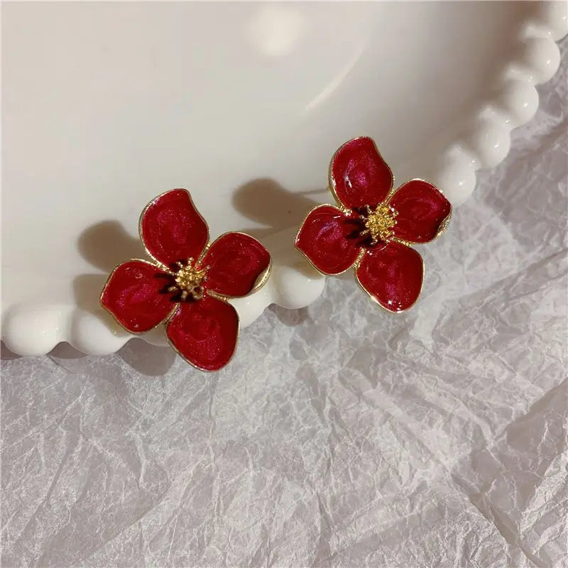 Sweet Flower Stud Earrings for Women – Vintage Romantic Jewelry