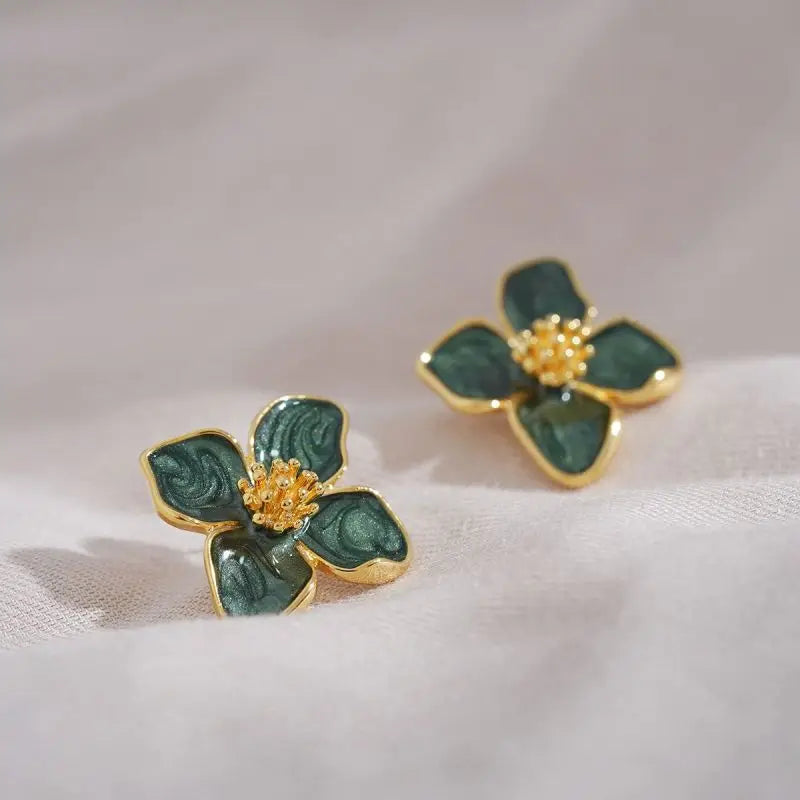 Sweet Flower Stud Earrings for Women – Vintage Romantic Jewelry