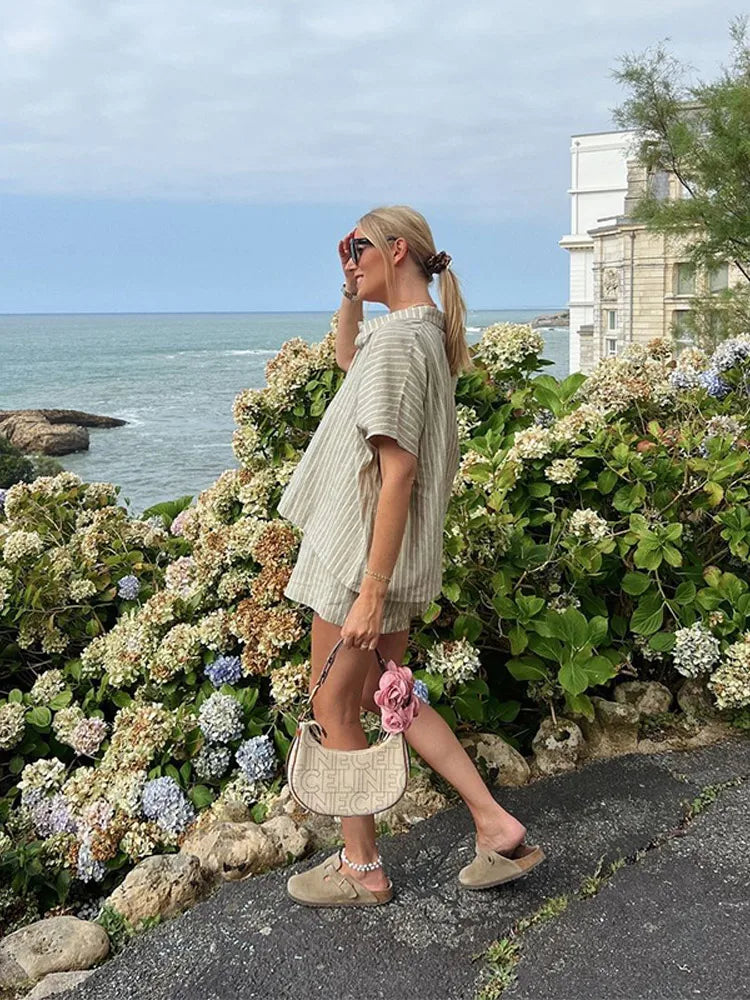 Casual Striped Two-Piece Set – Button-Up Shirt & Wide Leg Shorts