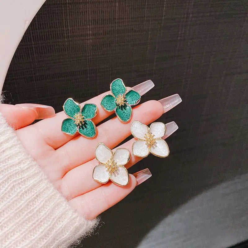 Sweet Flower Stud Earrings for Women – Vintage Romantic Jewelry