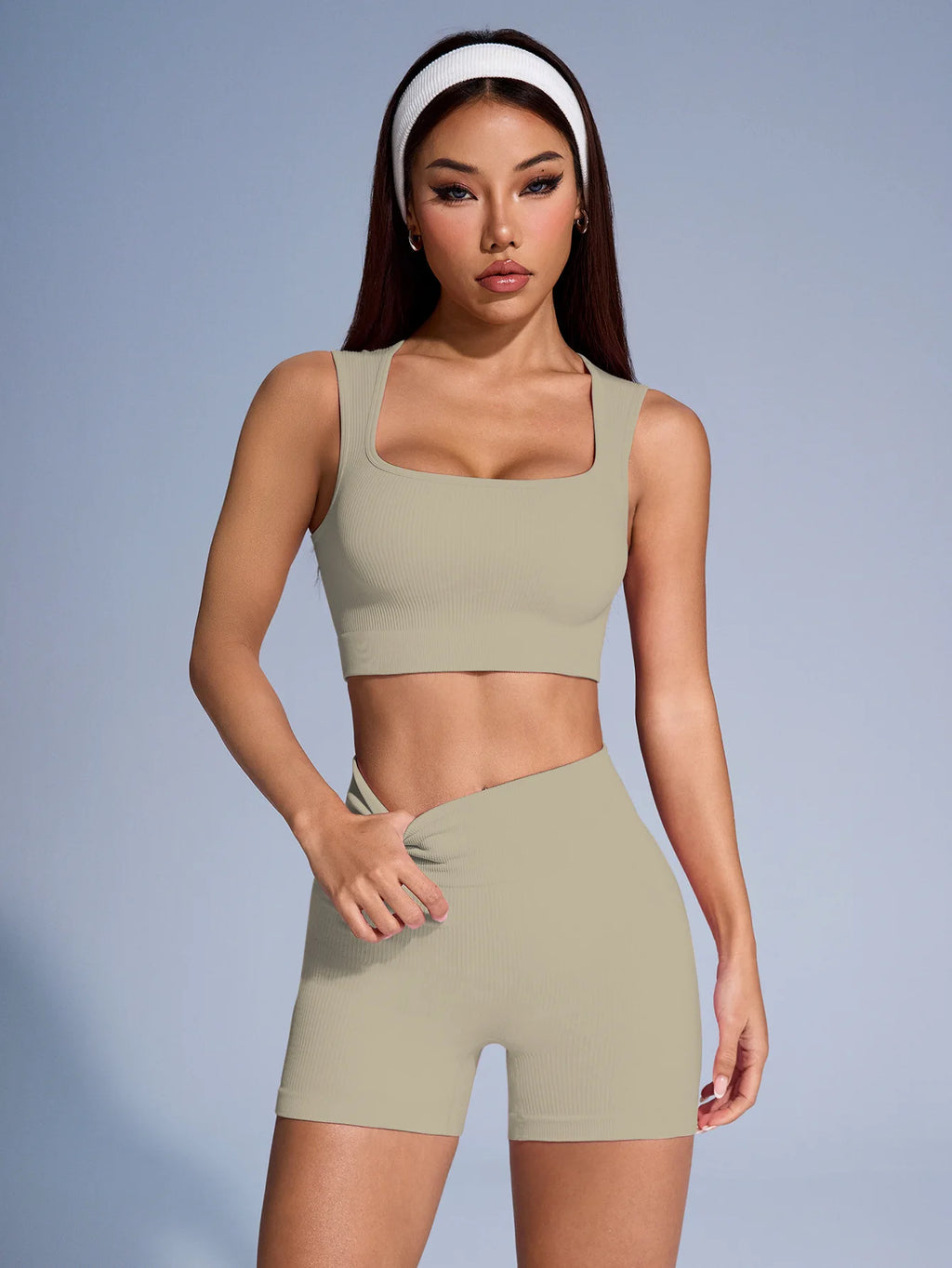 Seamless Ribbed Yoga Set – 2 Piece Women’s Workout Outfit