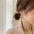 Imitation Pearl Heart Round Stud Earrings – Elegant Women’s Jewelry